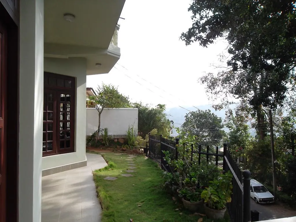 Bed and breakfast Yoho Cheliyan Villa Kandy