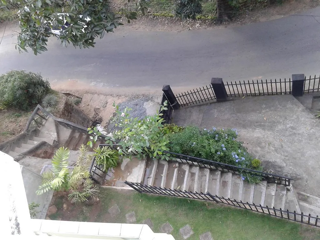 *** Bed and breakfast Yoho Cheliyan Villa Kandy Sri Lanka