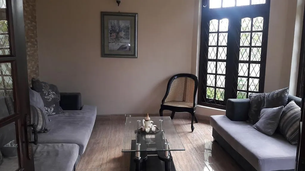 *** Bed and breakfast Yoho Cheliyan Villa Kandy Sri Lanka
