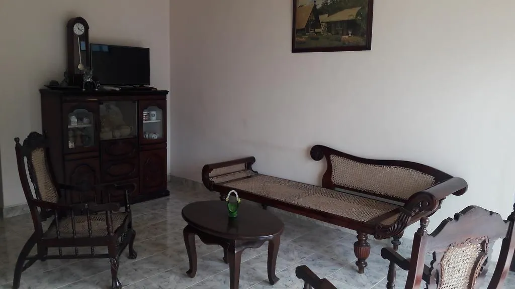 Yoho Cheliyan Villa Kandy 3*,