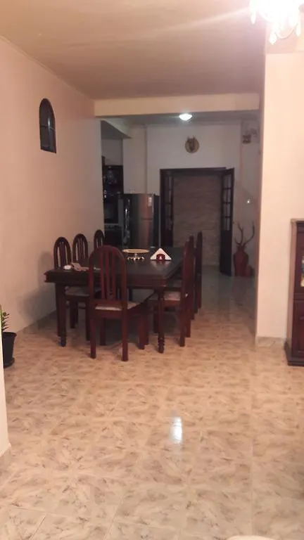 Yoho Cheliyan Villa Kandy 3*,