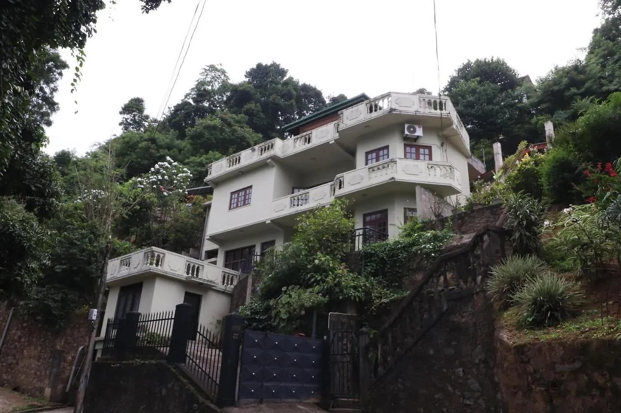 Yoho Cheliyan Villa Kandy