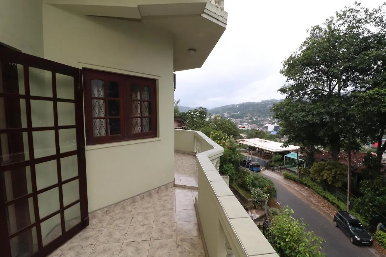 Yoho Cheliyan Villa Kandy Sri Lanka